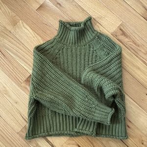 H&M Cropped Chunky Knit Balloon Sleeve Cowl Turtle Funnel Neck Contrast Stitch